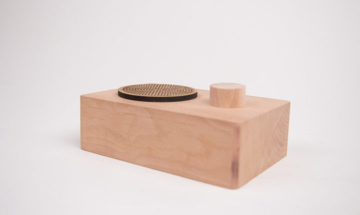 radio model wood new shape